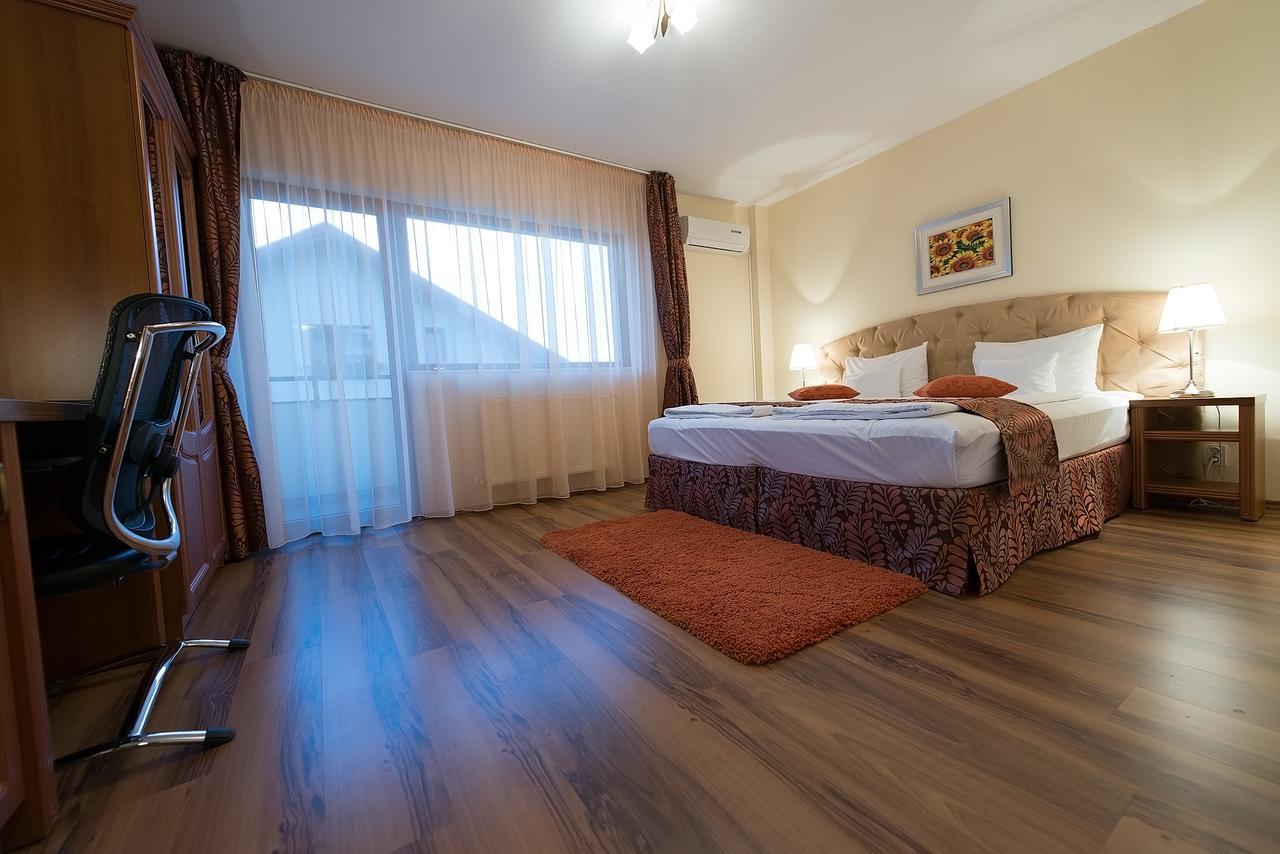 Cabrio Apart Hotel Cluj-Napoca Esterno foto