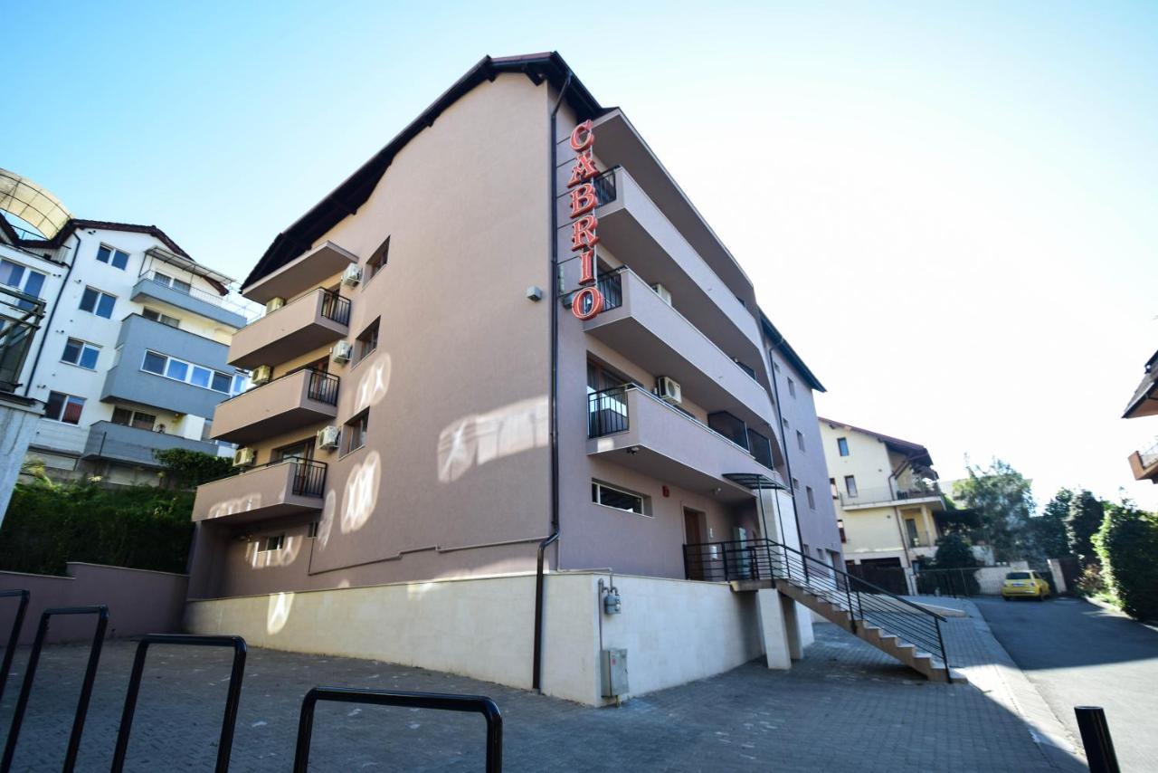 Cabrio Apart Hotel Cluj-Napoca Esterno foto